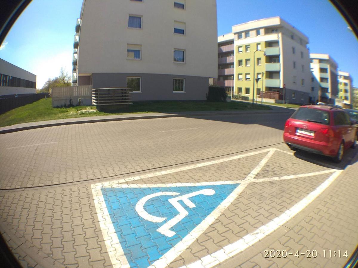 2060 Zwyciestwa 5G - Tanie Pokoje W Apartamencie - Samodzielne Zameldowanie - Self Check In Poznan Exterior foto