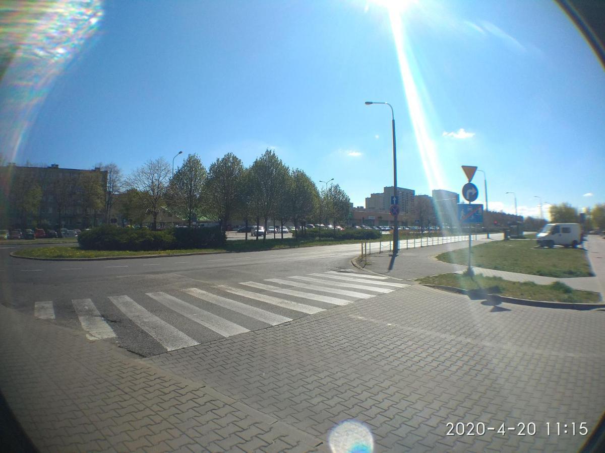 2060 Zwyciestwa 5G - Tanie Pokoje W Apartamencie - Samodzielne Zameldowanie - Self Check In Poznan Exterior foto