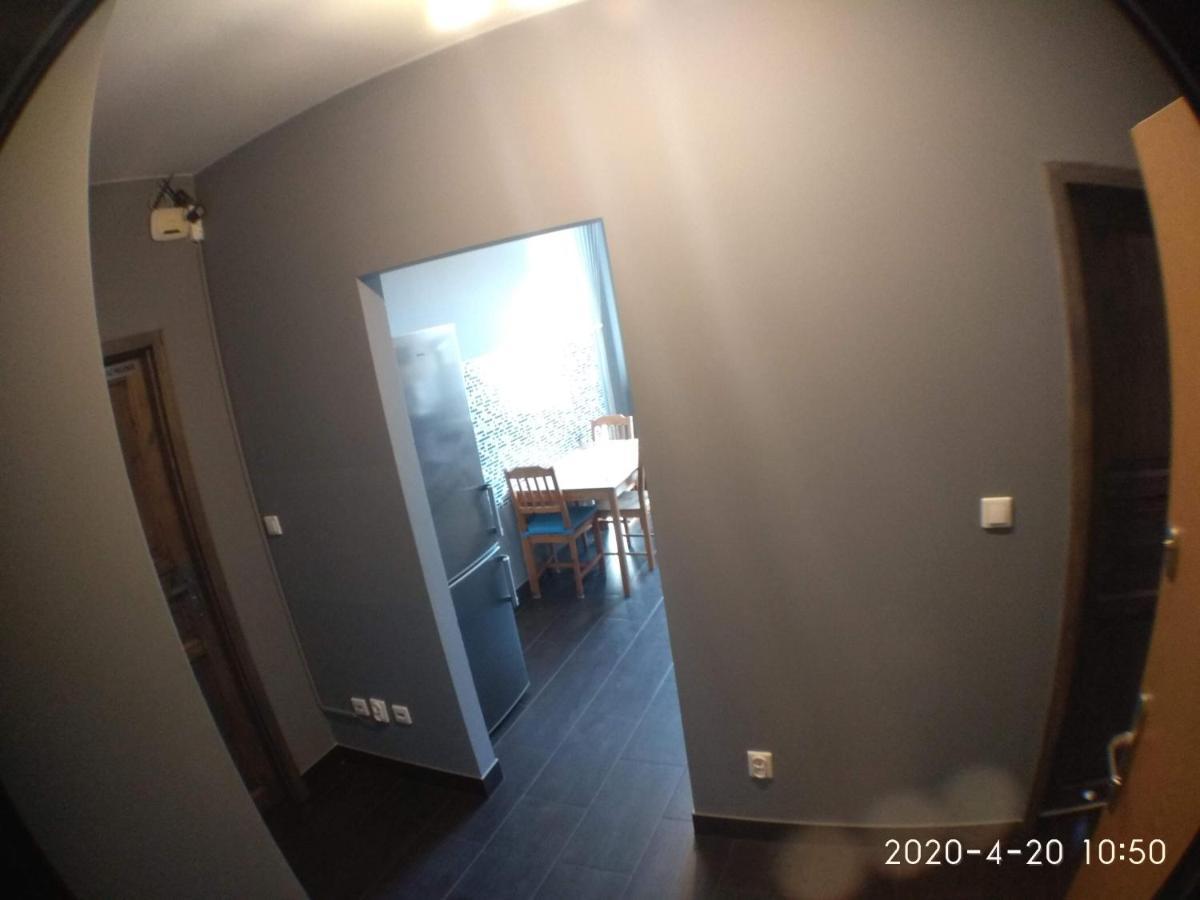 2060 Zwyciestwa 5G - Tanie Pokoje W Apartamencie - Samodzielne Zameldowanie - Self Check In Poznan Exterior foto