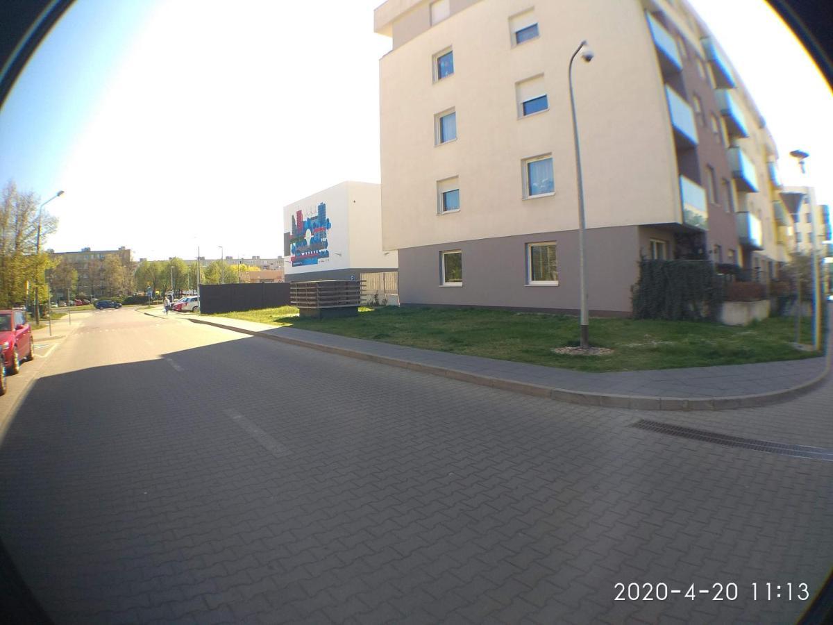 2060 Zwyciestwa 5G - Tanie Pokoje W Apartamencie - Samodzielne Zameldowanie - Self Check In Poznan Exterior foto