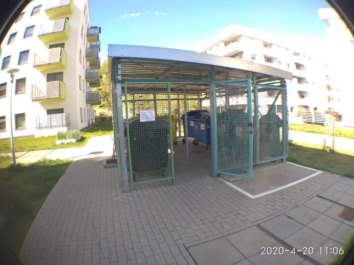2060 Zwyciestwa 5G - Tanie Pokoje W Apartamencie - Samodzielne Zameldowanie - Self Check In Poznan Exterior foto