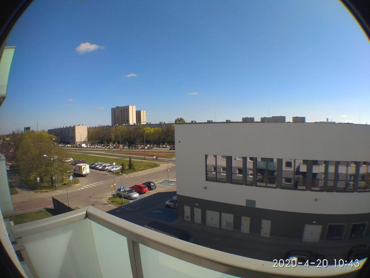 2060 Zwyciestwa 5G - Tanie Pokoje W Apartamencie - Samodzielne Zameldowanie - Self Check In Poznan Exterior foto