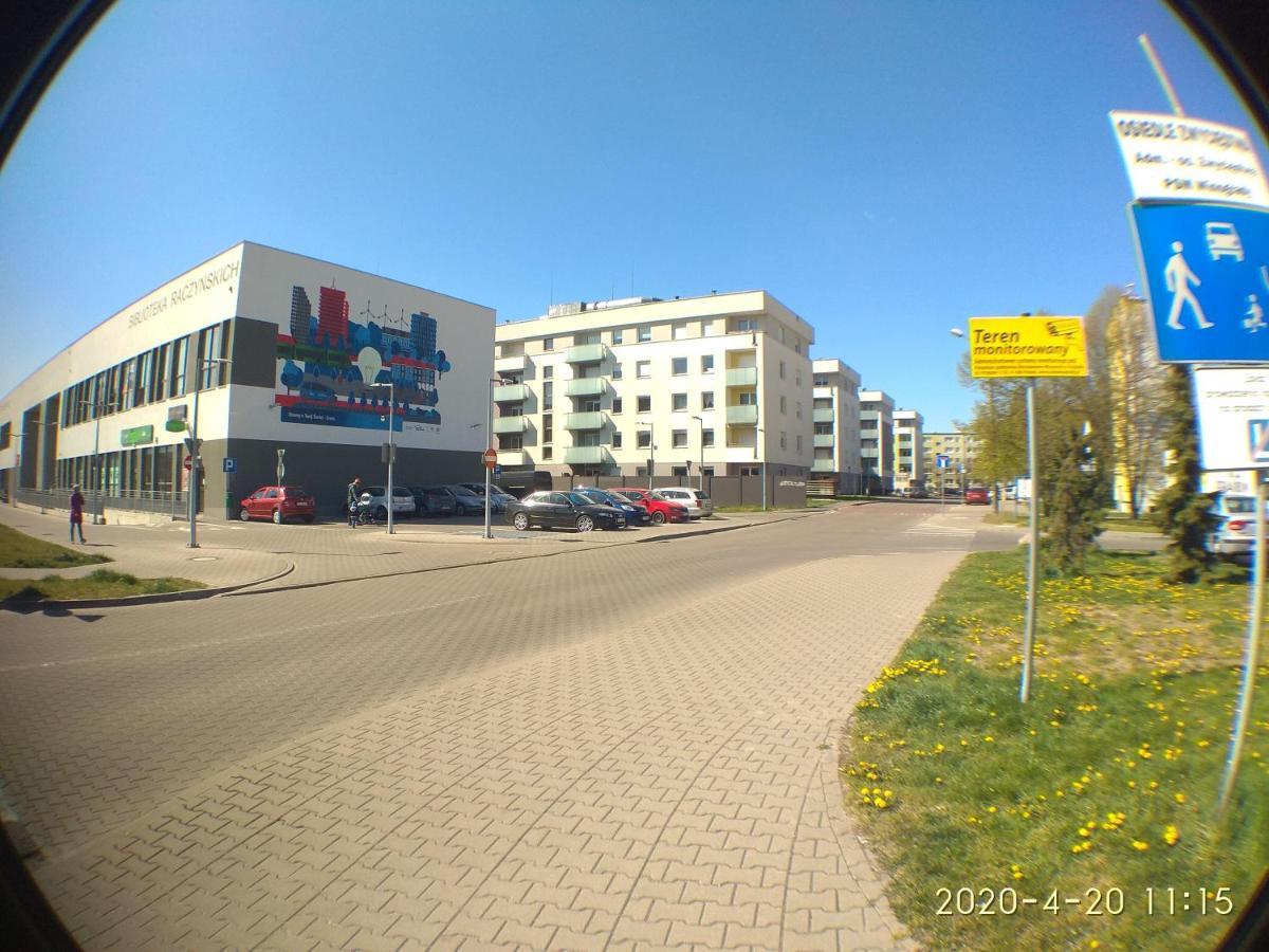 2060 Zwyciestwa 5G - Tanie Pokoje W Apartamencie - Samodzielne Zameldowanie - Self Check In Poznan Exterior foto