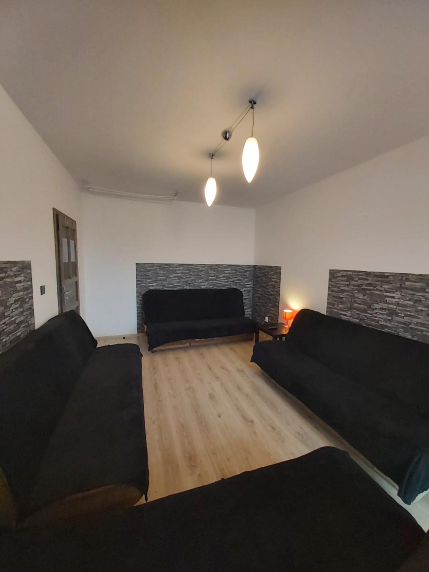 2060 Zwyciestwa 5G - Tanie Pokoje W Apartamencie - Samodzielne Zameldowanie - Self Check In Poznan Exterior foto