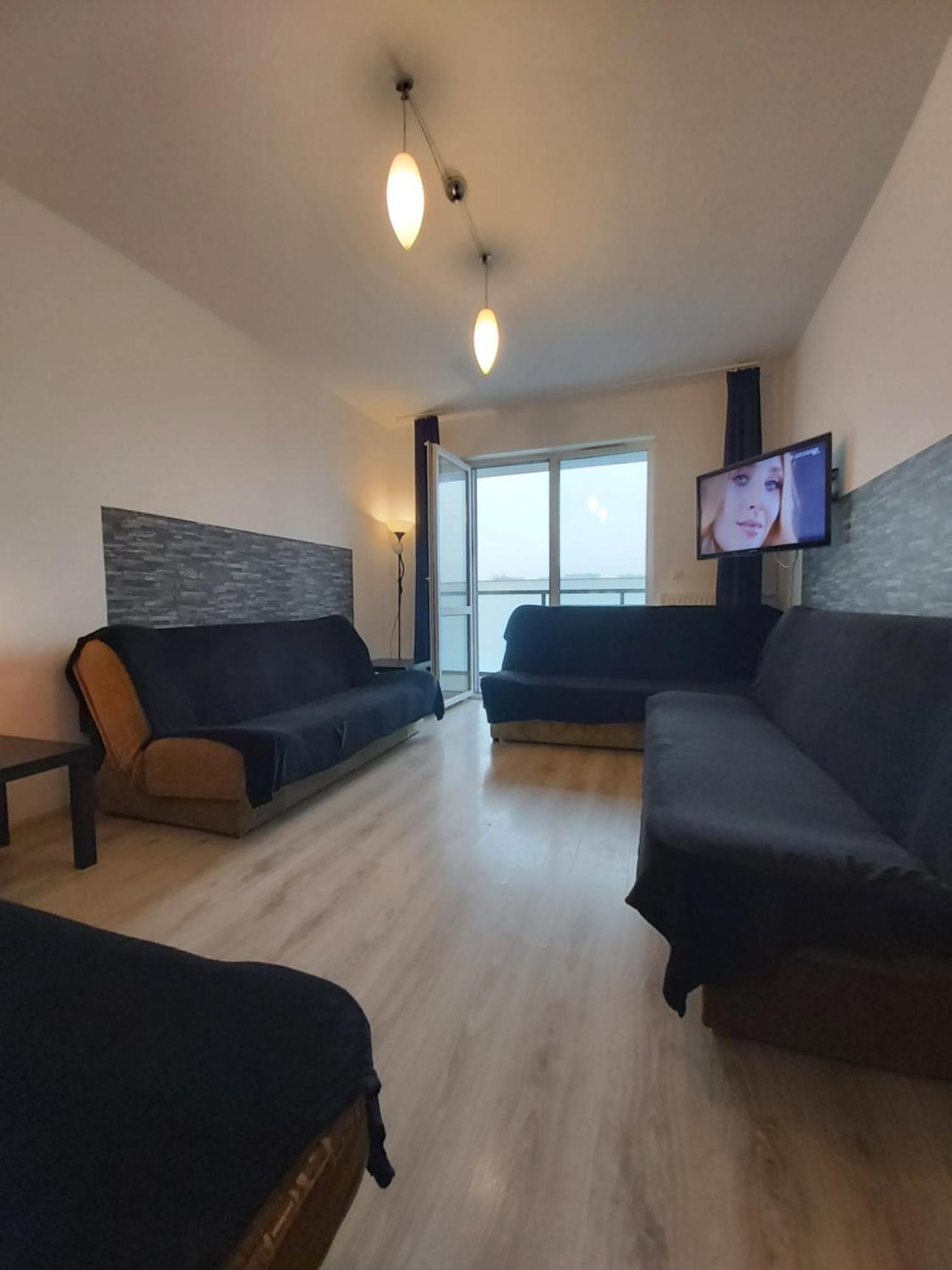 2060 Zwyciestwa 5G - Tanie Pokoje W Apartamencie - Samodzielne Zameldowanie - Self Check In Poznan Exterior foto