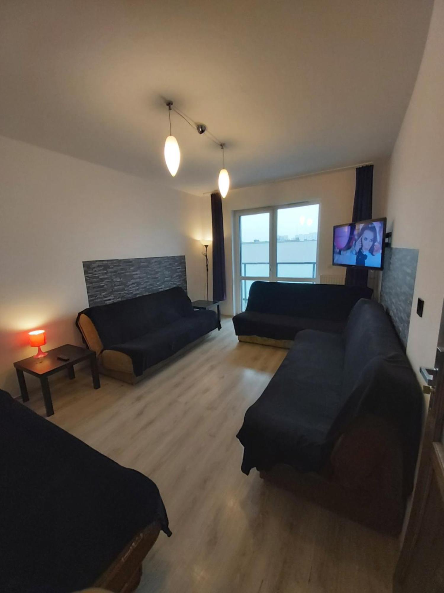 2060 Zwyciestwa 5G - Tanie Pokoje W Apartamencie - Samodzielne Zameldowanie - Self Check In Poznan Exterior foto